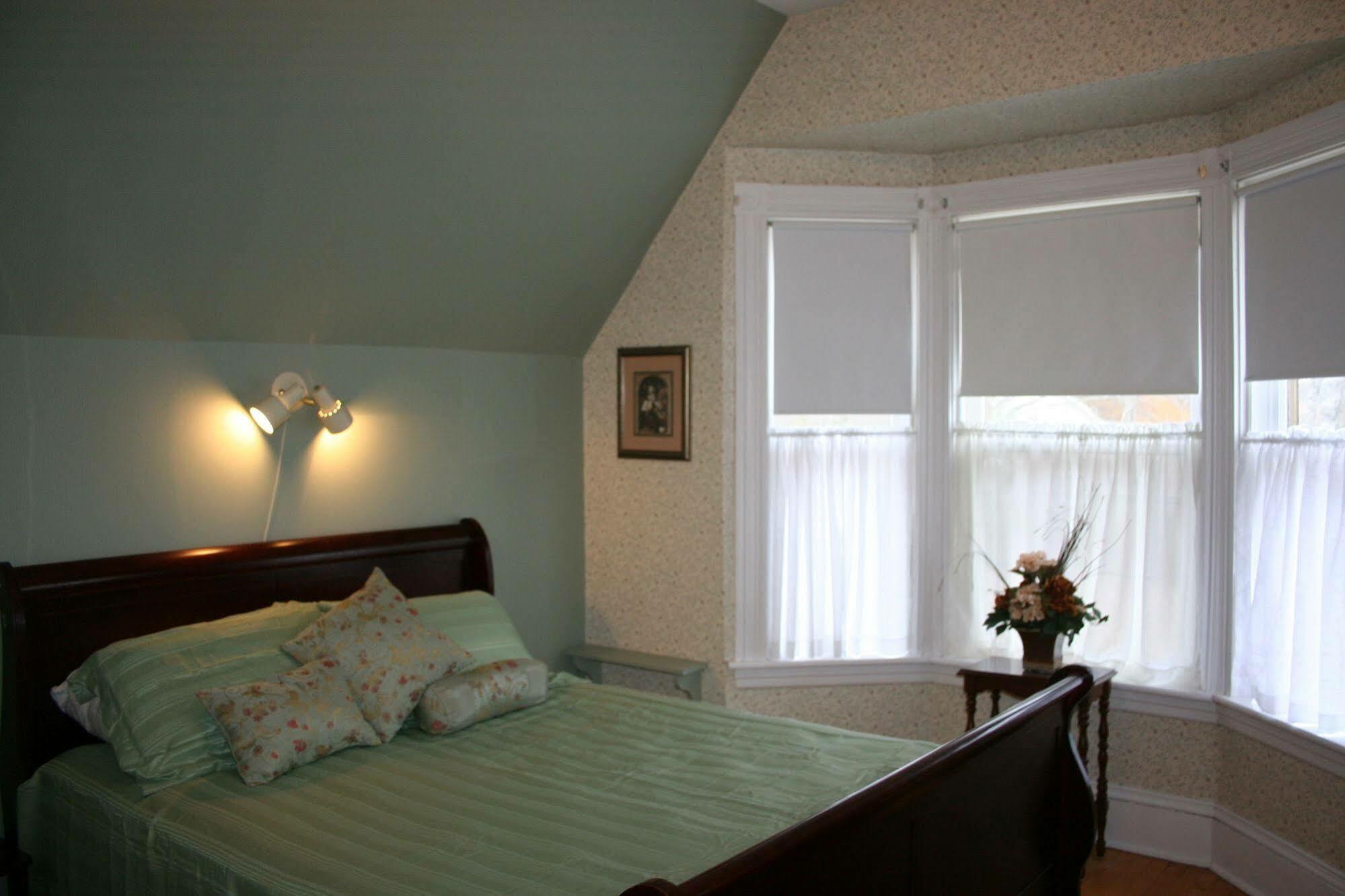 Sackville Bed And Breakfast Εξωτερικό φωτογραφία